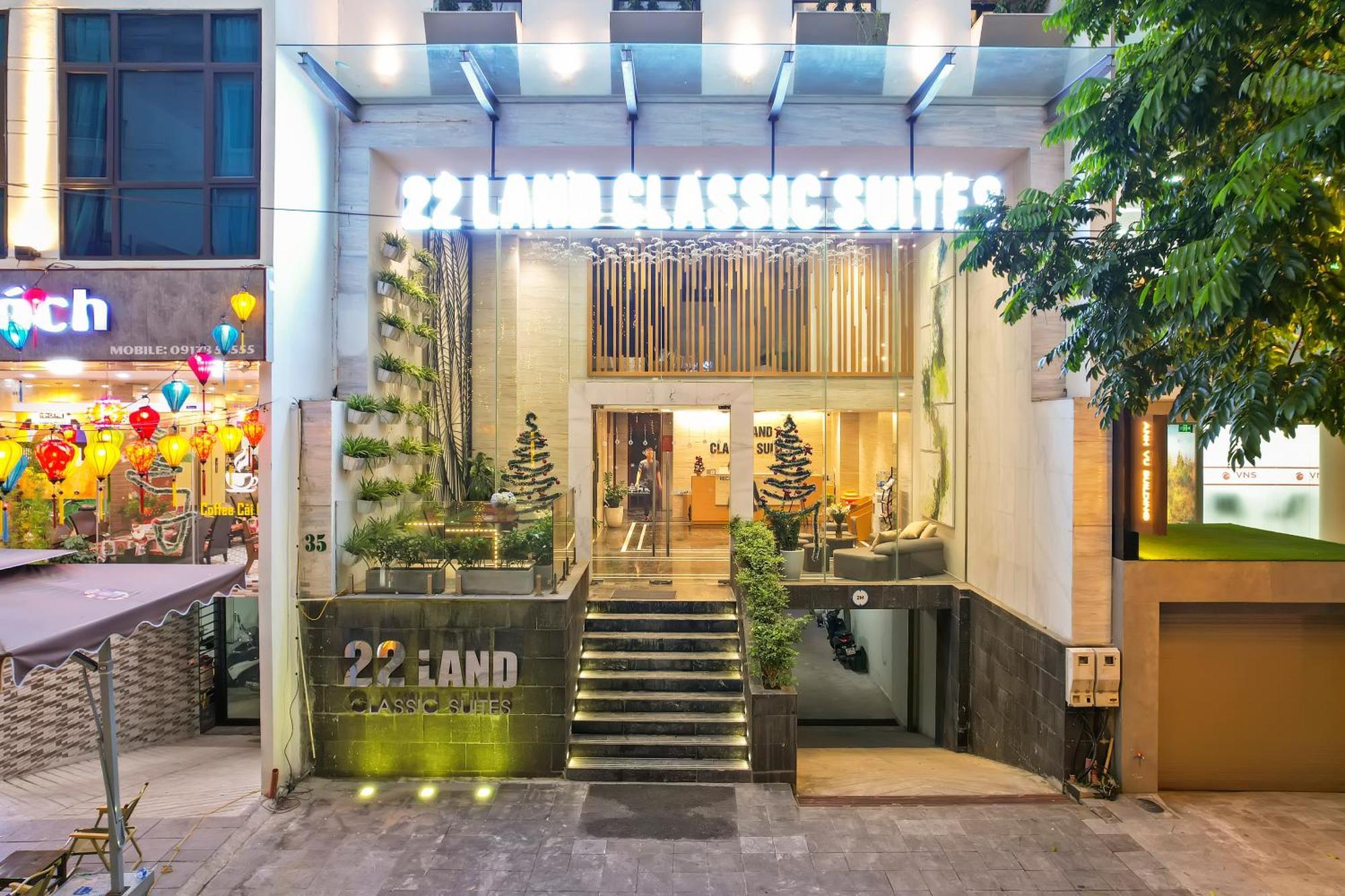 22Land Classic Suites Ханой Экстерьер фото